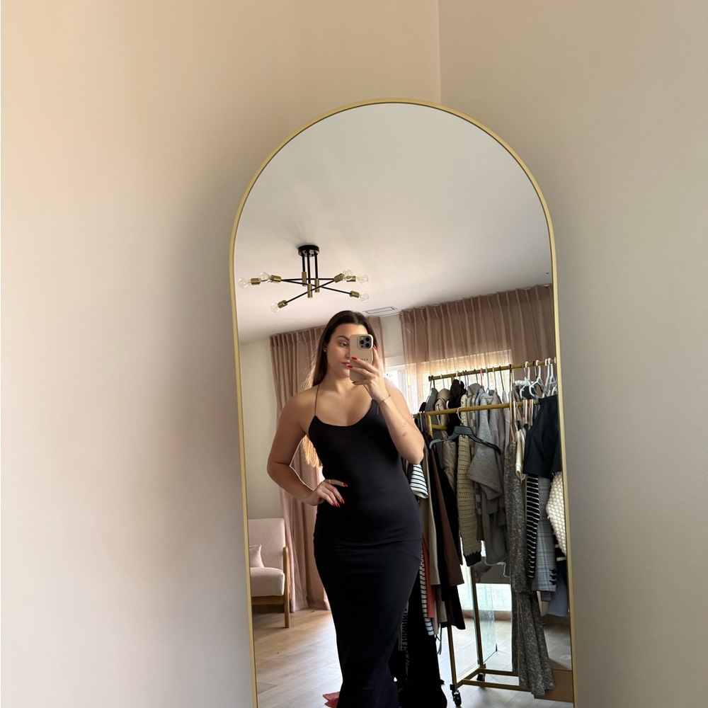 Meshki Black Elegant Dress